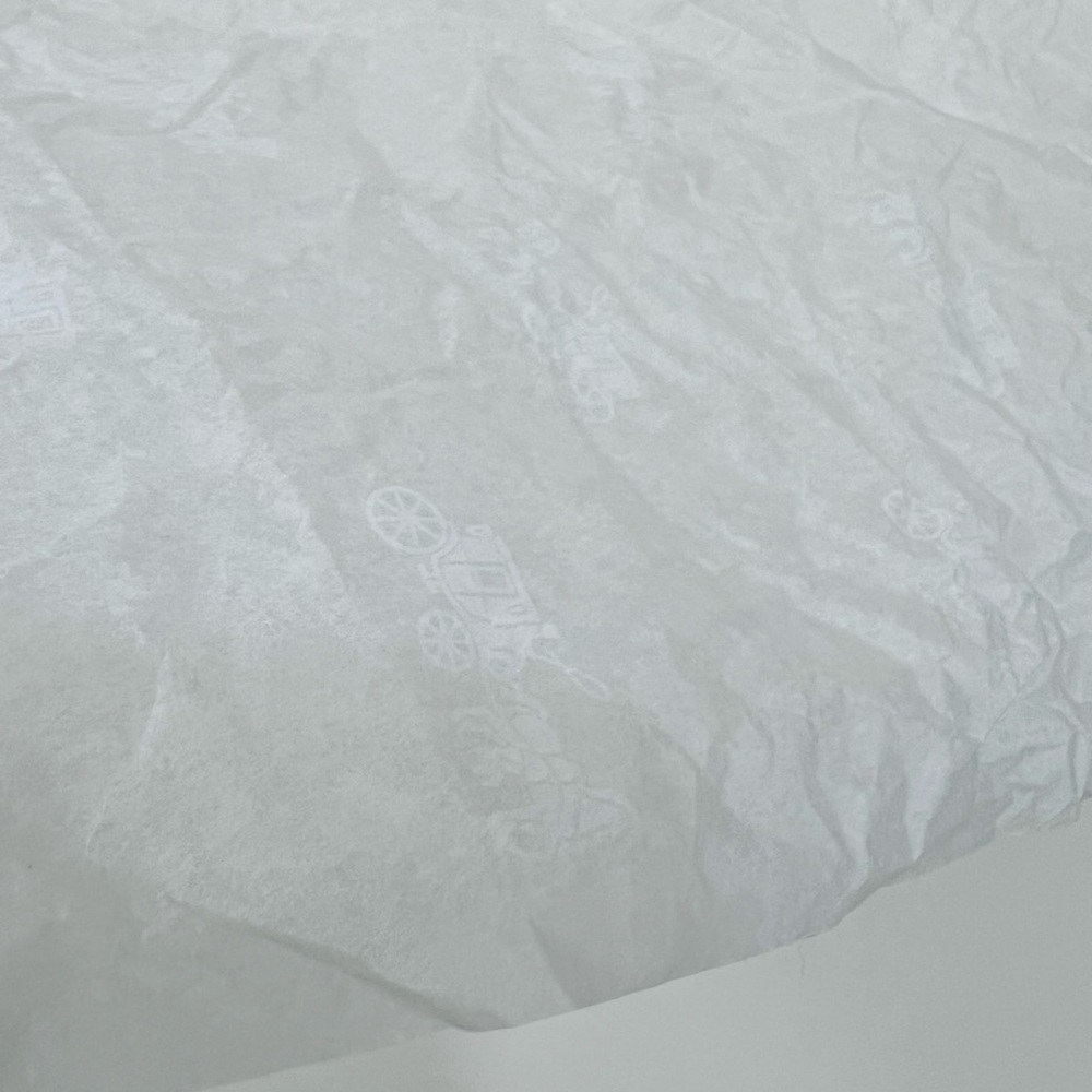 Coach White Gift Box and Tissue Paper Bundle Gift Wrap - Picture 7 of 11